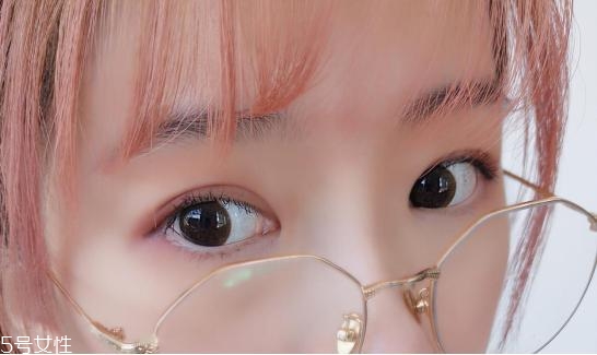 什么牌子美瞳適合學(xué)生 學(xué)生黨也能吸睛滿(mǎn)分