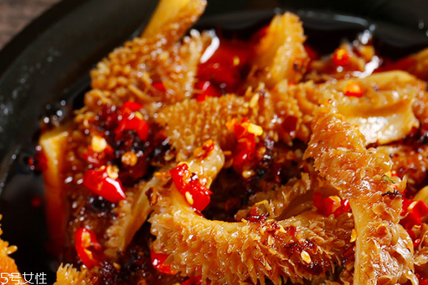 牛肚為什么咬不動 因為火候不夠 牛肚為什么咬不動 因為火候不夠