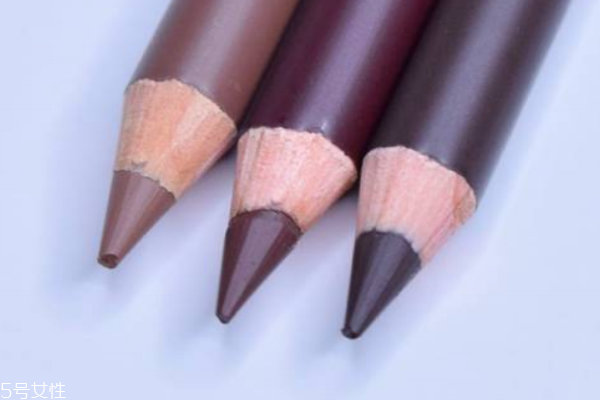 尖頭眉筆適合什么人 眉毛稀疏的小仙女們 尖頭眉筆適合什么人 眉毛稀疏的小仙女們