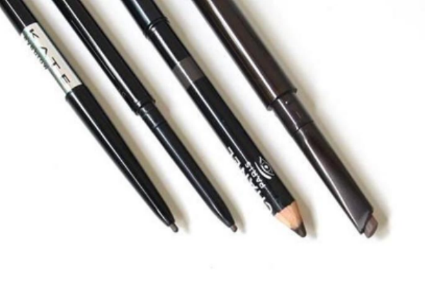 尖頭眉筆適合什么人 眉毛稀疏的小仙女們 尖頭眉筆適合什么人 眉毛稀疏的小仙女們