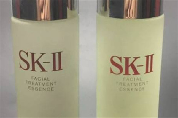 你離閃亮妝容只差一瓶日本神仙水 你離閃亮妝容只差一瓶日本神仙水