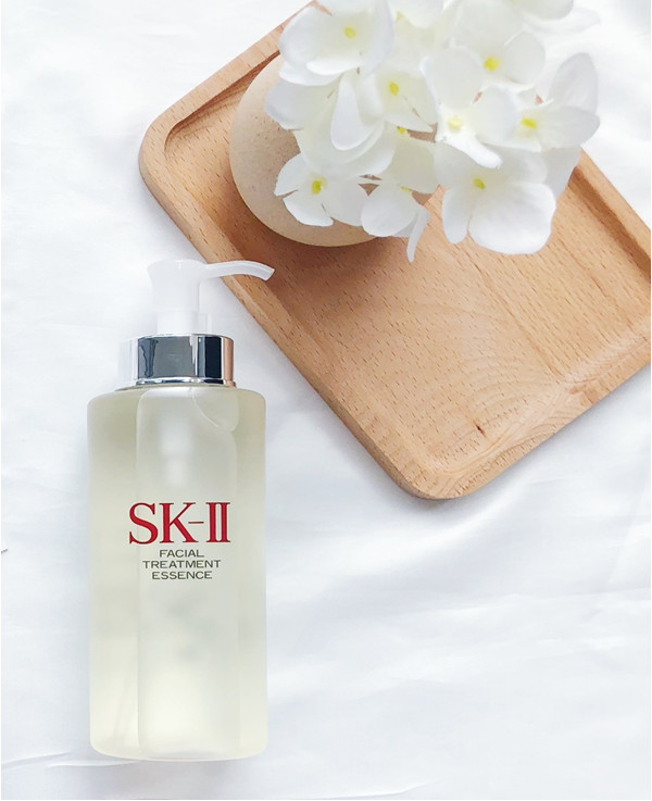 你離閃亮妝容只差一瓶日本神仙水 你離閃亮妝容只差一瓶日本神仙水