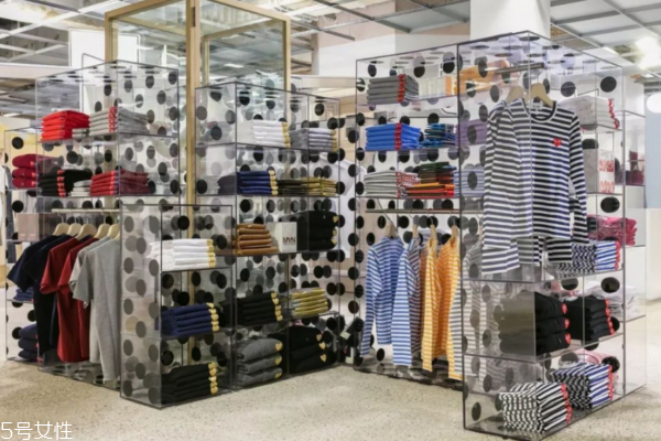 川久保玲是哪國的牌子 年輕人的最愛 川久保玲是哪國的牌子 年輕人的最愛