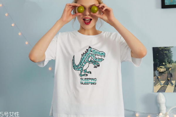 睡衣怎么挑選 根據(jù)性格來(lái) 睡衣怎么挑選 根據(jù)性格來(lái)