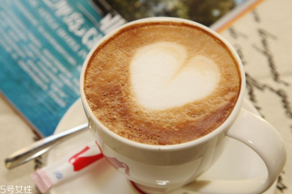 咖啡為什么利尿 因?yàn)檫@個物質(zhì)