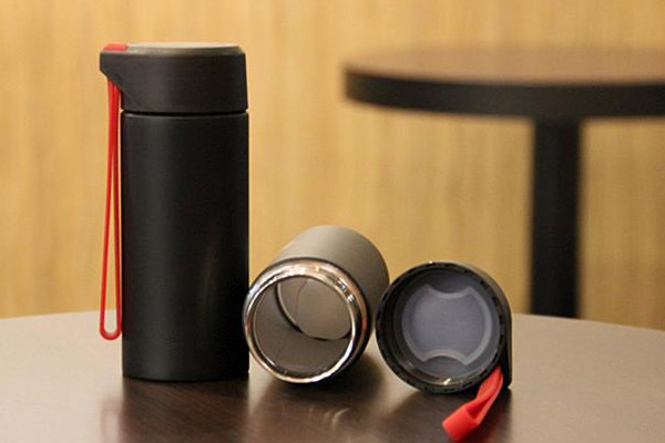 保溫杯不能裝什么？保溫杯加這些東西可消除異味