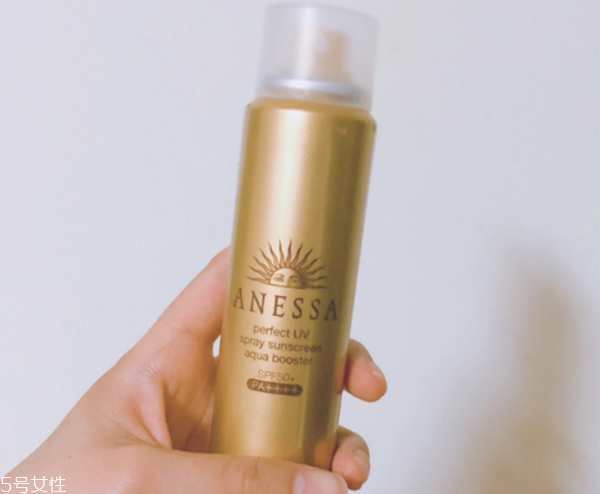 安耐曬乳液好還是啫喱 安耐曬乳液和啫喱區(qū)別 安耐曬乳液好還是啫喱 安耐曬乳液和啫喱區(qū)別