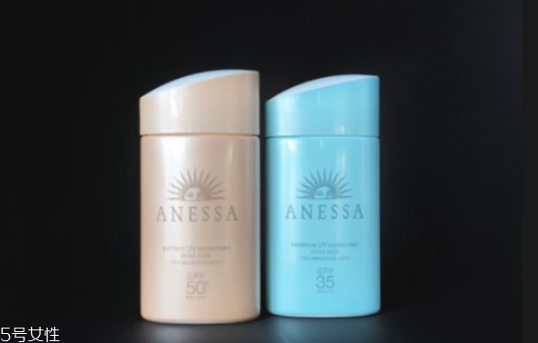 安耐曬乳液好還是啫喱 安耐曬乳液和啫喱區(qū)別 安耐曬乳液好還是啫喱 安耐曬乳液和啫喱區(qū)別