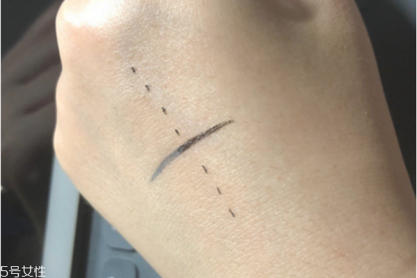 安耐曬bb霜怎么用 安耐曬bb霜全方位使用測評 安耐曬bb霜怎么用 安耐曬bb霜全方位使用測評