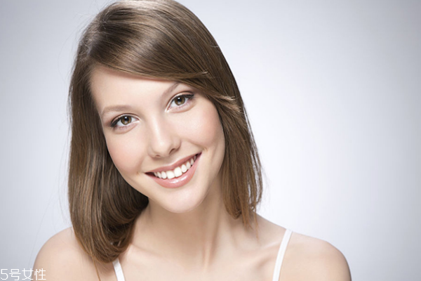 痘痘肌怎么化妝 痘痘肌最正確化妝方法 痘痘肌怎么化妝 痘痘肌最正確化妝方法