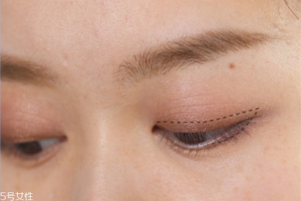 張韶涵妝容怎么畫 張韶涵妝容剖析 張韶涵妝容怎么畫 張韶涵妝容剖析