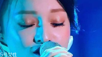 張韶涵妝容怎么畫 張韶涵妝容剖析 張韶涵妝容怎么畫 張韶涵妝容剖析