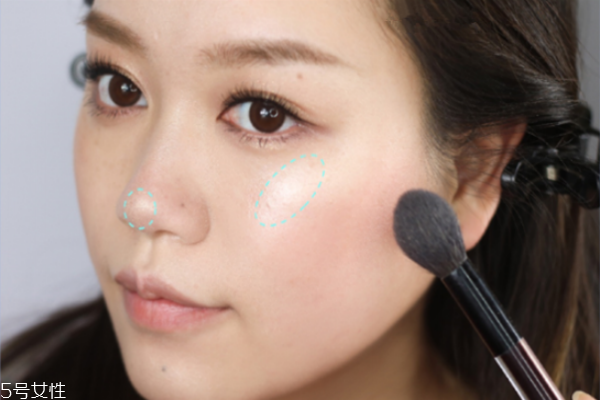 張韶涵妝容怎么畫 張韶涵妝容剖析 張韶涵妝容怎么畫 張韶涵妝容剖析