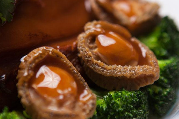 蠔油變質(zhì)是什么味道的？優(yōu)質(zhì)蠔油應(yīng)呈半流狀稠度適中