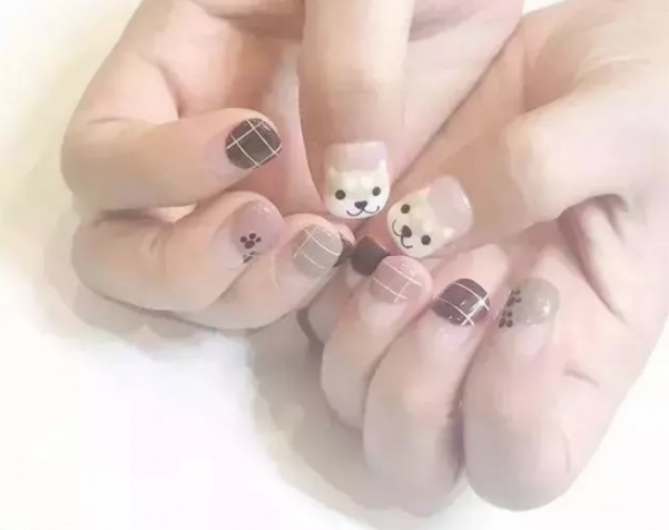 2018美甲流行色 2018美甲圖片大全 2018美甲流行色 2018美甲圖片大全