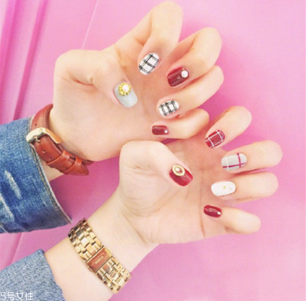 2018美甲流行色 2018美甲圖片大全 2018美甲流行色 2018美甲圖片大全