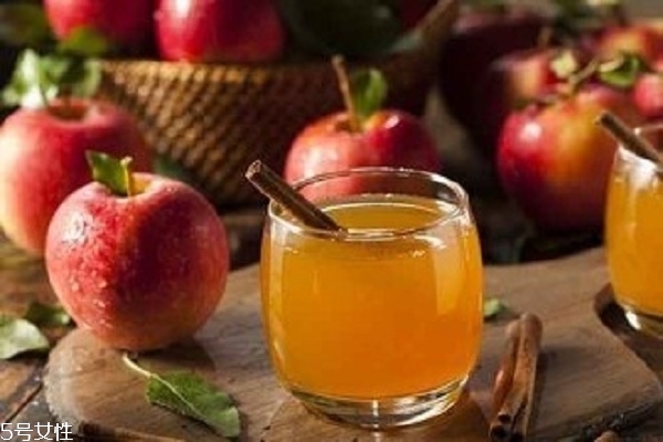 喝蘋果醋能降尿酸嗎 有一定作用但不可迷信 喝蘋果醋能降尿酸嗎 有一定作用但不可迷信