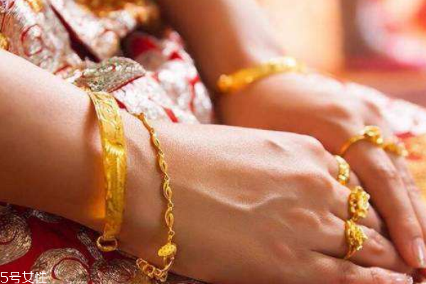 結婚三金是指哪三金 要了解清楚 結婚三金是指哪三金 要了解清楚