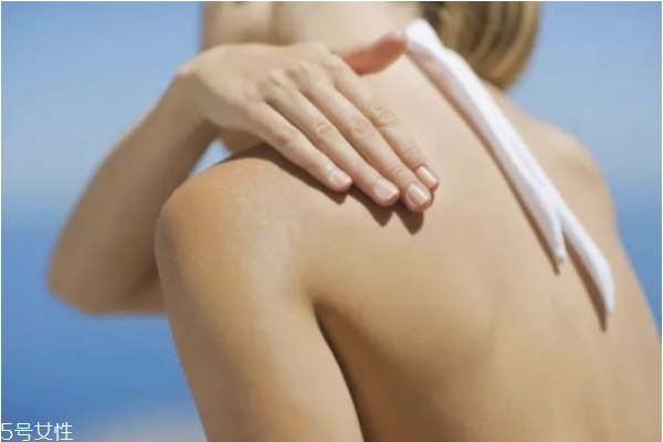 防曬噴霧防汗嗎 選用防水的就好 防曬噴霧防汗嗎 選用防水的就好