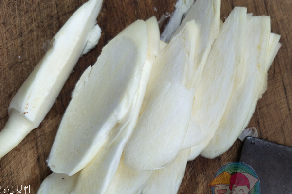 茭白為什么有酒味 可能是變質(zhì)了