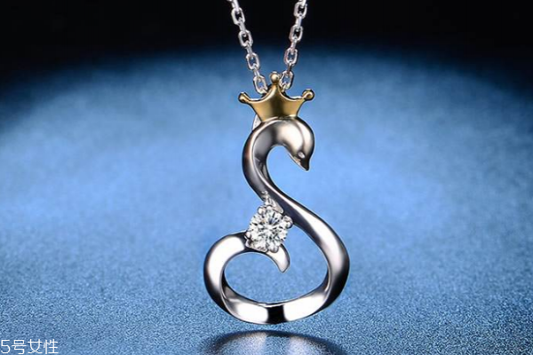 鉆石吊墜一般多少錢(qián) 這個(gè)價(jià)位才正常