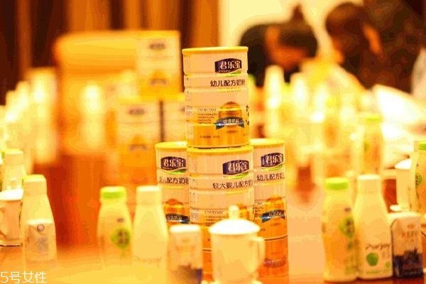 奶粉奶源哪里最好 澳洲新西蘭奶源質量最好