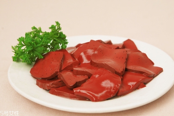 豬血為什么臭 可能是變質(zhì)了 豬血為什么臭 可能是變質(zhì)了