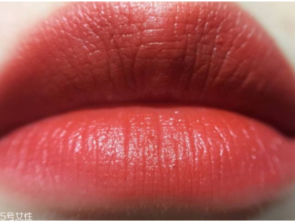 mac口紅哪些顏色顯白 最適合黃皮的色號 mac口紅哪些顏色顯白 最適合黃皮的色號