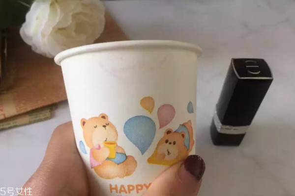 迪奧999啞光會不會沾杯 持久不沾杯 迪奧999啞光會不會沾杯 持久不沾杯