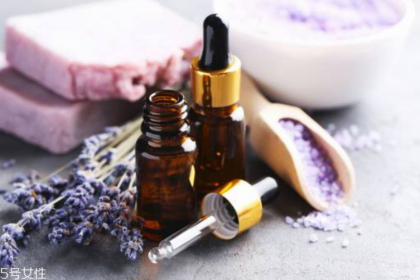 冬季皮膚假性衰老，你需要這幾款護(hù)膚品一