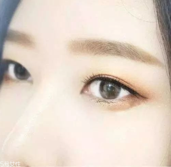 初學者化妝步驟教程 女神魅力妝容 初學者化妝步驟教程 女神魅力妝容