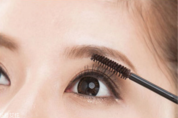 怎么化妝好看簡單步驟 畫出美美妝容 怎么化妝好看簡單步驟 畫出美美妝容