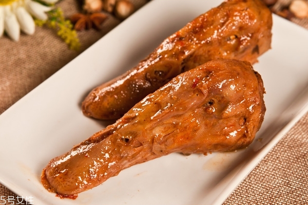 鴨頭怎么做好吃 這樣做更入味 鴨頭怎么做好吃 這樣做更入味