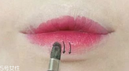 唇妝怎么畫 最漂亮的唇妝 唇妝怎么畫 最漂亮的唇妝