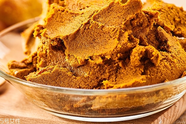 咖喱為什么是黃的 因為這個東西