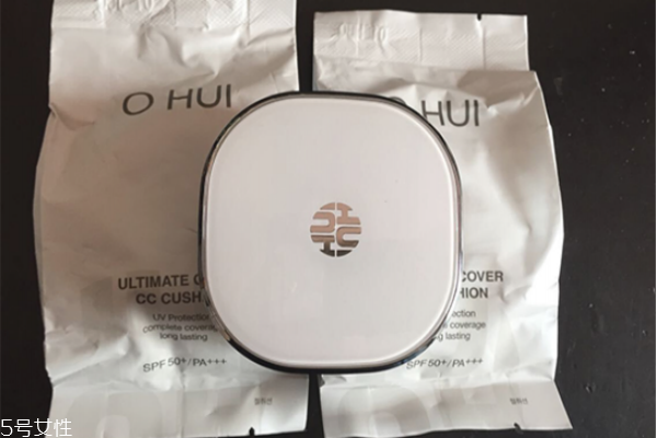 夏天用什么氣墊不脫妝 這樣讓氣墊更自然更持久 夏天用什么氣墊不脫妝 這樣讓氣墊更自然更持久