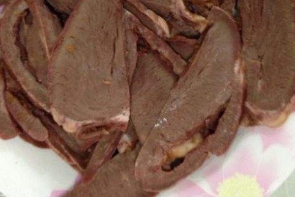 豬心可以和什么一起燉 這些都是不錯(cuò)的選擇 豬心可以和什么一起燉 這些都是不錯(cuò)的選擇