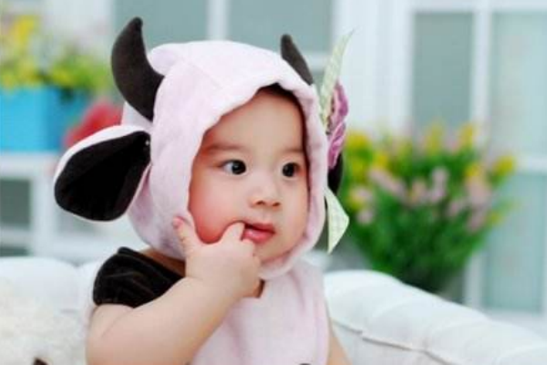 立冬時節(jié)嬰兒流鼻血怎么辦 立冬時節(jié)嬰兒流鼻血怎么辦