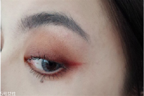 復(fù)古妝怎么畫(huà) 復(fù)古妝容教程