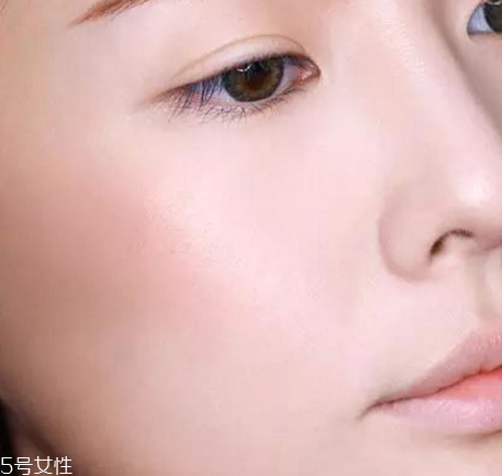 韓國清純妝容的畫法 清純妝容教程 韓國清純妝容的畫法 清純妝容教程