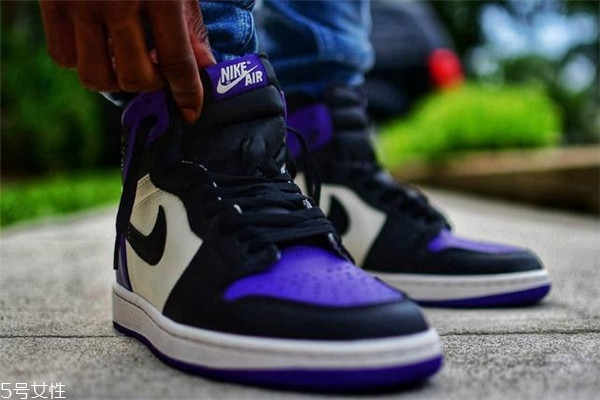 aj1黑紫腳趾貨量 這次發(fā)售量不算少 aj1黑紫腳趾貨量 這次發(fā)售量不算少