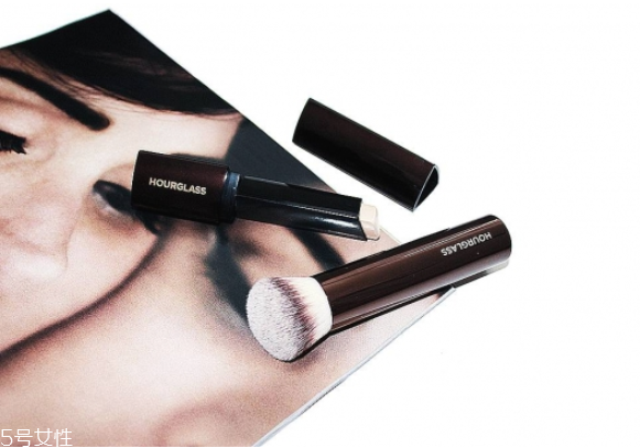 適合秋冬用的粉底液有哪些 秋冬粉底液推薦 適合秋冬用的粉底液有哪些 秋冬粉底液推薦