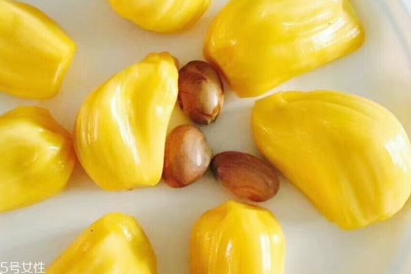 菠蘿蜜怎么切 看完你就學(xué)會(huì)了 菠蘿蜜怎么切 看完你就學(xué)會(huì)了