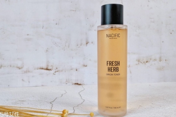 小眾控秋冬護(hù)膚愛(ài)用物分享 這些都值得擁有