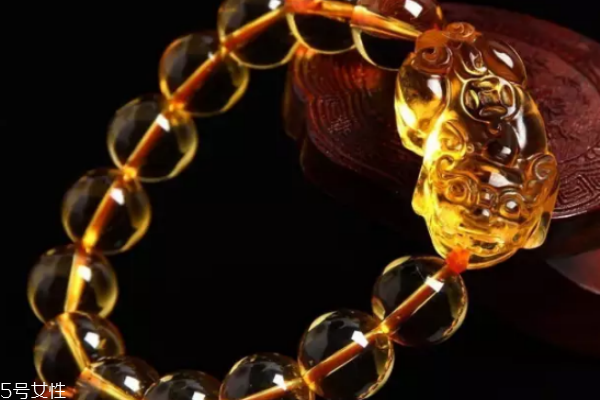 黃水晶貔貅真的招財(cái)嗎 傳說(shuō)是這樣 黃水晶貔貅真的招財(cái)嗎 傳說(shuō)是這樣