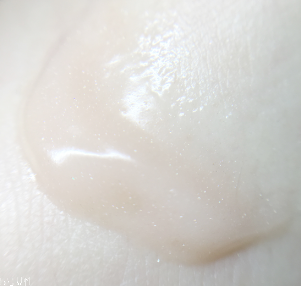 ysl妝前乳怎么用 ysl妝前乳使用順序 ysl妝前乳怎么用 ysl妝前乳使用順序