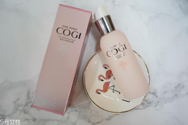 高姿勻凈萃白系列好嗎 用法順序和詳細評測 高姿勻凈萃白系列好嗎 用法順序和詳細評測