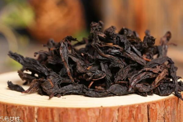 大紅袍氣味香嗎 干聞和濕聞都非常濃香 大紅袍氣味香嗎 干聞和濕聞都非常濃香