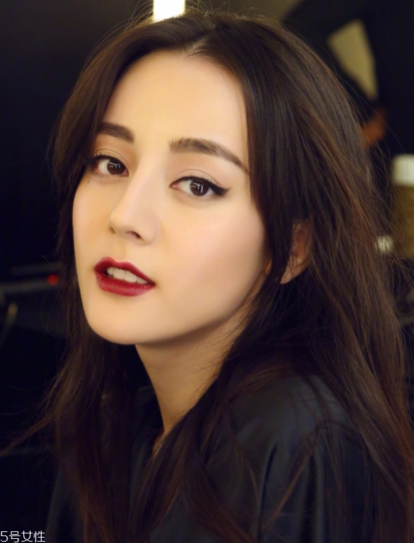 外雙眼皮怎么化妝好看 雙眼皮眼線畫法步驟 外雙眼皮怎么化妝好看 雙眼皮眼線畫法步驟