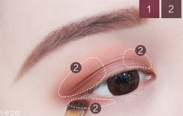 穿旗袍化什么妝 復古眼妝教程